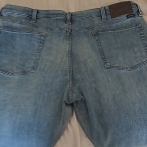 Wrangler Light Blue Relaxed Jeans